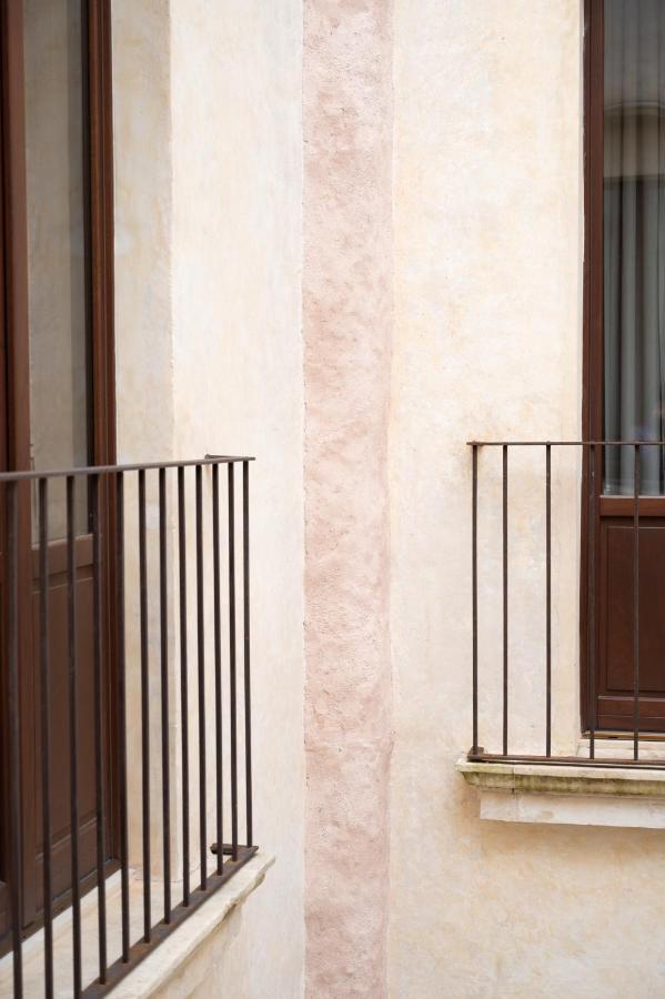 Palazzo Donna Titi Bed & Breakfast Nardo Exterior photo