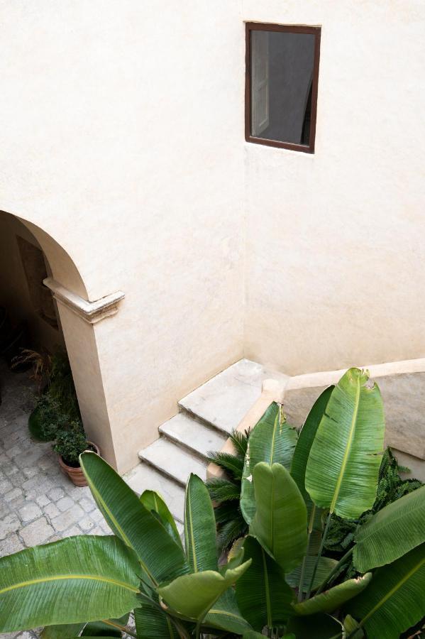 Palazzo Donna Titi Bed & Breakfast Nardo Exterior photo