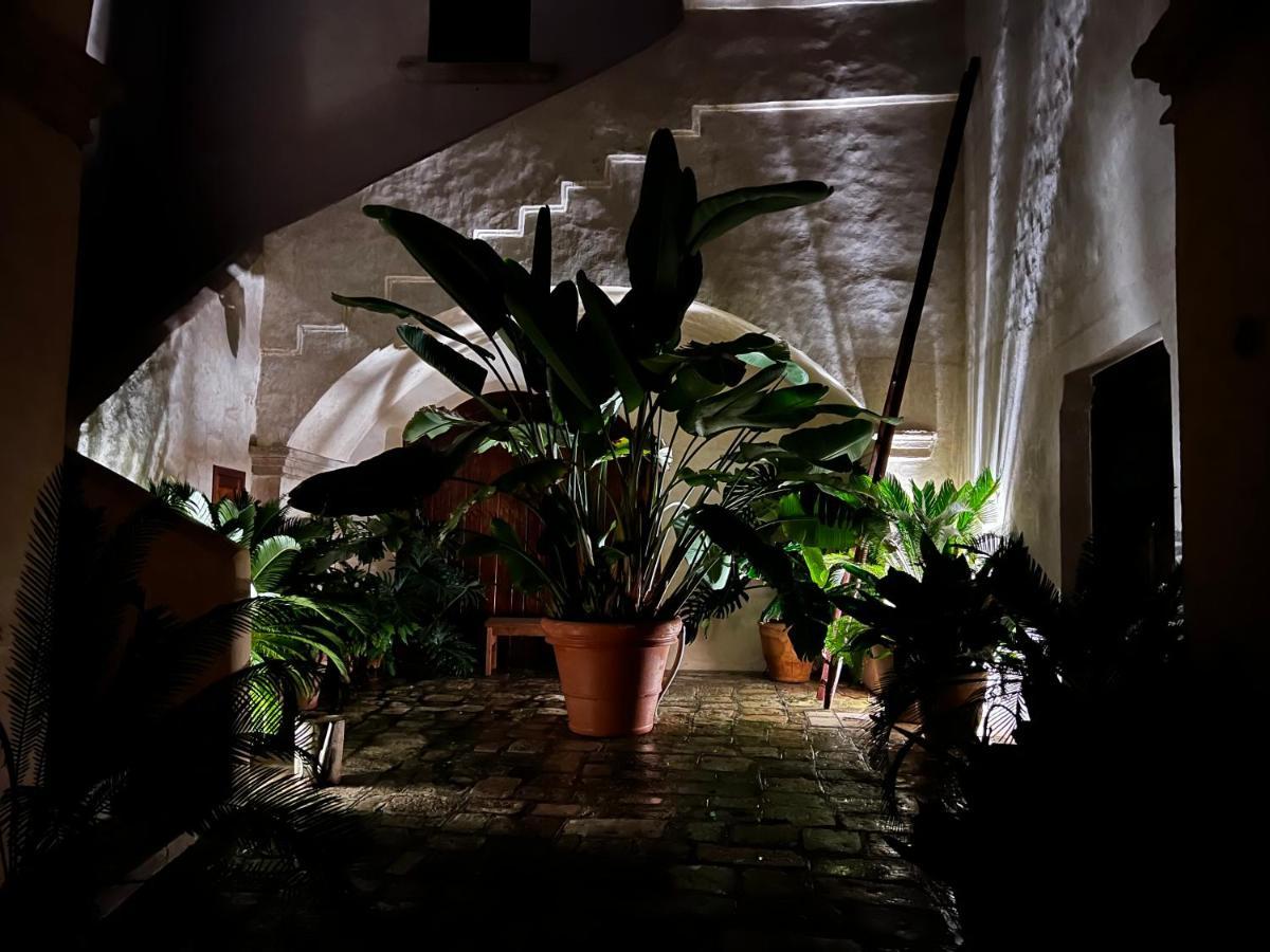 Palazzo Donna Titi Bed & Breakfast Nardo Exterior photo